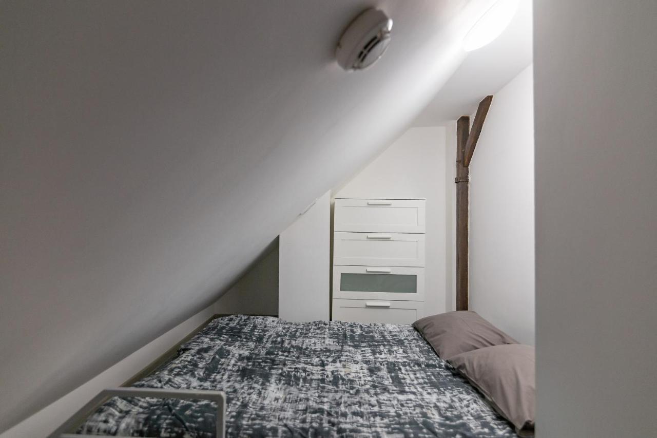Apartamenty Niedaleko Dworca Od Wroclawapartament-Pl Eksteriør billede
