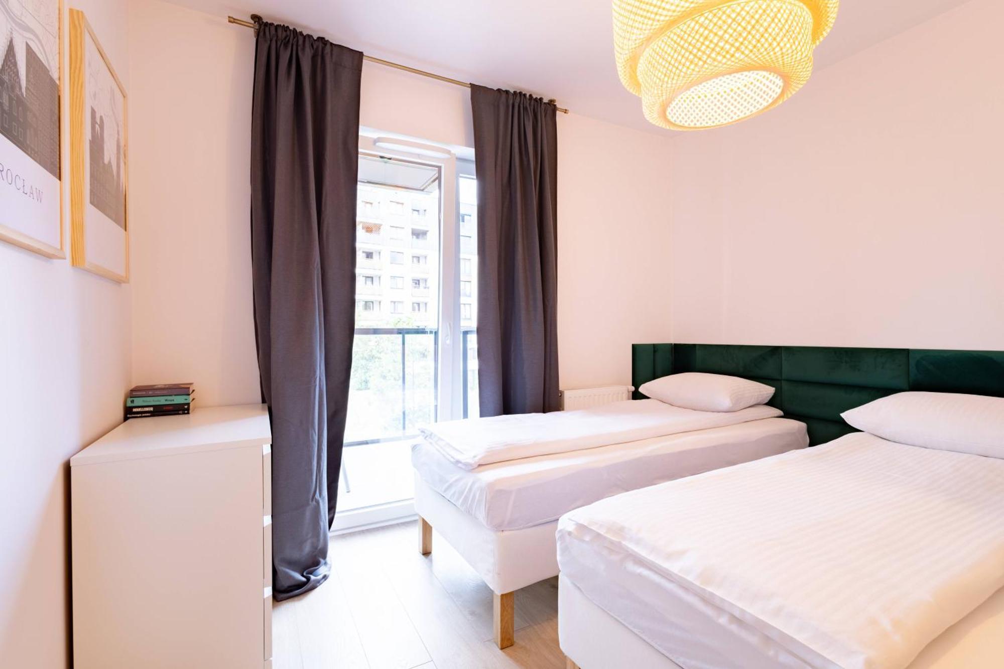 Apartamenty Niedaleko Dworca Od Wroclawapartament-Pl Eksteriør billede