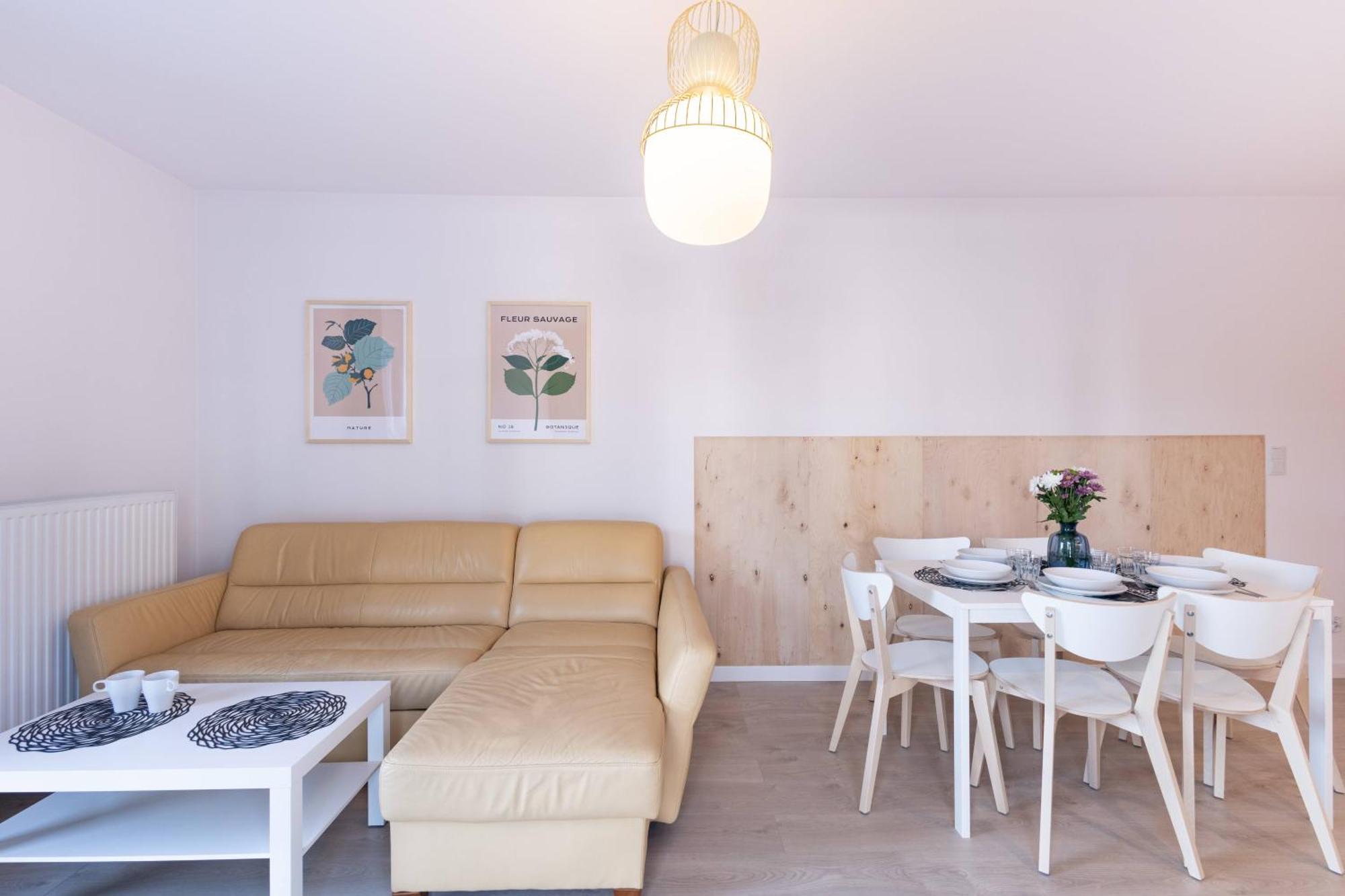 Apartamenty Niedaleko Dworca Od Wroclawapartament-Pl Eksteriør billede