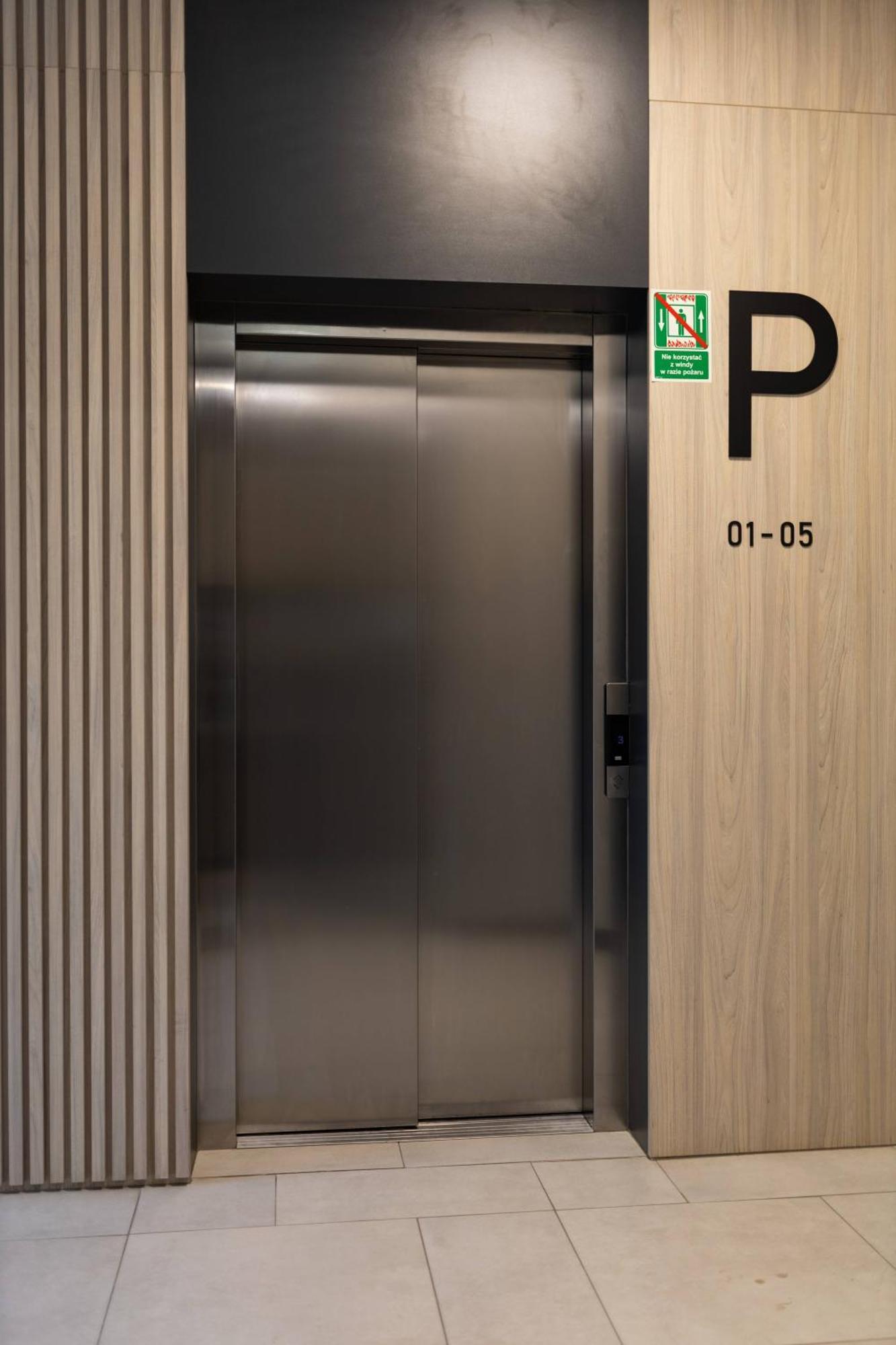 Apartamenty Niedaleko Dworca Od Wroclawapartament-Pl Eksteriør billede